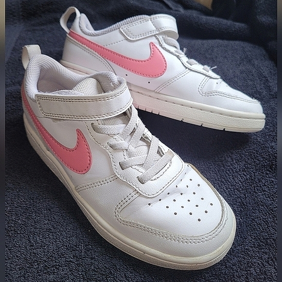Nike Other - Nike Kids White and Pink Sneakers Size 1Y